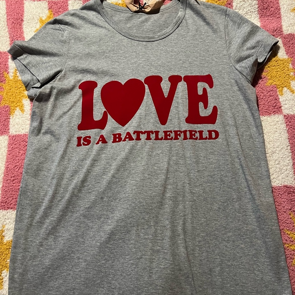Gray Graphic Tee with Red Print
